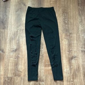 BLACK LEGGINGS